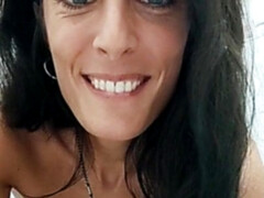 Amateur, Anal, Gros cul, Gros seins, Brunette brune, Pénétrer avec le poing, Masturbation