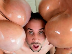 Jiggling Their Jugs