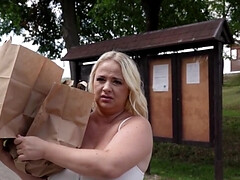 ぽっちゃり, ぽちゃ, ヨーロピアン, 手コキする, 淫乱熟女, ハメ撮り, 妊娠, ヤリマン