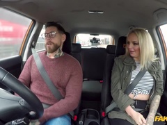 Leie, Grosse titten, Blondine, Schwanz, Handjob, Pov, Muschi, Kurzes haar