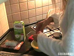 Enthousiasteling, Kont, Pijpbeurt, Rondborstig, Tsjechisch, Doordringend, Gezichtspunt, Realiteit