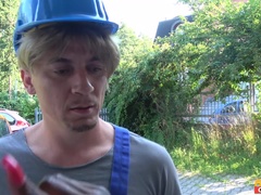 Leie, Arsch, Grosse titten, Blasen, Auto, Spermaladung, Aufs gesicht abspritzen, Pov