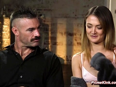 Pijpbeurt, Sperma shot, Kokhalzen, Hd, Pijn, Ruw, Kousen, Tieten likken