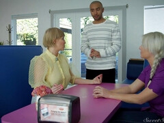 Pijpbeurt, Rondborstig, Likken, Moeder die ik wil neuken, Monster, Kantoor, Kut duiken, Vrouw