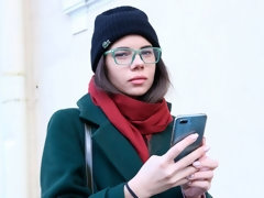 お尻, フェラチオ, カワイイ, 眼鏡, 手コキする, キス, 乳首, 剃毛