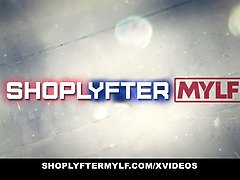 Tetas grandes, Rubia, Mamada, Atrapados, Madres para coger, Mamá, Orgasmo, Gritar