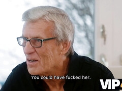 Grosse titten, Betrug, Gehörnter ehemann, Europäisch, Hd, Ehemann, Natürlich, Natürlichen titten