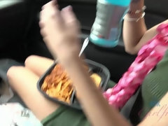 Leie, Freundin, Im freien, Zierlich, Pov, Öffentlich, Muschi, Titten