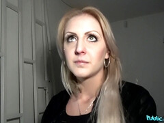 Leie, Arsch, Betrug, Im freien, Pov, Öffentlich, Titten