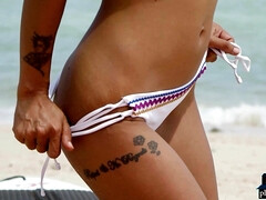 Asiatisch, Arsch, Tussi, Grosser arsch, Bikini, Braunhaarige, Hd, Erotischer film