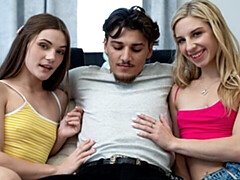 18 jahre, Grosser arsch, Grosser schwanz, Blasen, Anfeuerer, Hundestellung, Natürlichen titten, Jungendliche (18+)