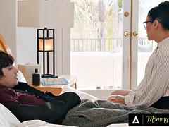 Большие сиськи, Милф, Реалити, Наездница, Испанки, Студентка, Учитель, Сиськи