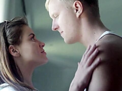 Enthousiasteling, Badkamer, Grote lul, Pijpbeurt, Bruinharig, Hondjeshouding, Mager