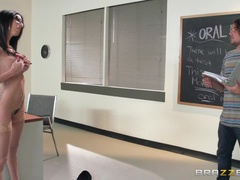 Большие сиськи, Черные, Кончили внутрь, Реалити, Учитель