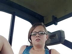 Éjaculation interne, Ferme, Femelle, Fétiche, Masturbation, Mère que j'aimerais baiser, Nue  à poil, Orgasme