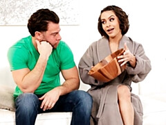 Culo grande, Verga grande, Mamada, Morena, Tetas naturales, Cabello corto, Adolescente, Tetas