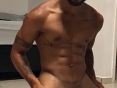 Amateur, Noire, Noir ébène, Homosexuelle, Branlette thaïlandaise, Masturbation, Muscle, Webcam