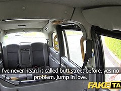 Gros seins, Sucer une bite, Voiture, Tir de sperme, Hd, Orgasme, Pov, Thaïlandaise