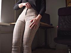Enthousiasteling, Zichtbare schaamlippen, Fetisj, Hd, Moeder die ik wil neuken, Kantoor, Slipje, Softcore pornografie