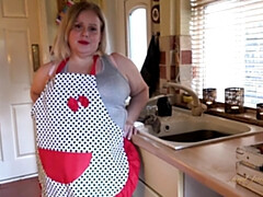 Mooie dikke vrouwen, Grote mammen, Rondborstig, Mollig, Moeder die ik wil neuken, Natuurlijke tieten, Gezichtspunt, Vrouw