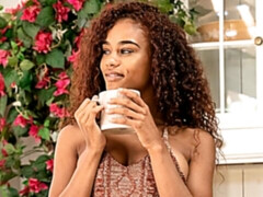 最高, 茶髪の, 黒人, 指いじり, 目瞪口呆, 毛深い, 手コキする, ティーン