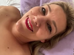 Enthousiasteling, Harig, Hd, Huisgemaakt, Moeder, Naakt, Orgasme, Kut duiken