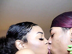 Verga grande, Negro, Desfloración, Primera ves