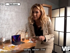 Blonde, Mignonne, Femelle, Hd, Mère que j'aimerais baiser, Bureau, Pov, Jarretelles