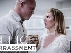 Blonde, Sucer une bite, En levrette, Doigter, Embrassement, Masturbation, Criant, Rasée