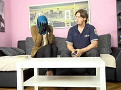 Gros cul, Grosse bite, Gros seins, Sucer une bite, En levrette, Argent, Maigrichonne, Adolescente