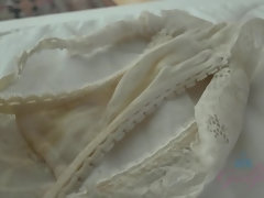 Corrida, Masturbacion con pies, Besar, Orgasmo, Pequeña, Cabello corto, Tetas, Mojado