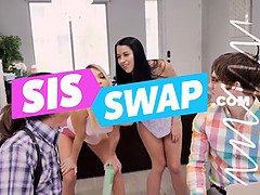 Sucer une bite, Éjaculer dans la bouche, Gorge profonde, Doigter, Léchez, Mère que j'aimerais baiser, Bureau, Chatte