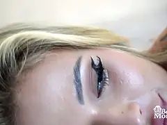 18, ベビーシッター, 舞台裏, デカパイ, ブロンド, 大学生, Hd, 一人