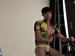 アジア人, イく瞬間, ゲイ, 手コキする, オナニー, 一人
