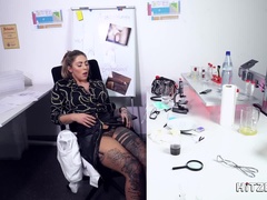 Grosse titten, Arzt, Masturbation, Spielzeuge