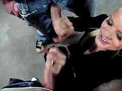 Enthousiasteling, Anaal, Mooie dikke vrouwen, Pijpbeurt, Mollig, Sperma in gezicht, Dik, Duits