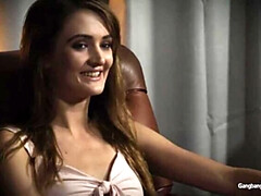 Blasen, Besamung, Spermaladung, Würgen, Gruppensex, Milf, Rau, Dürr