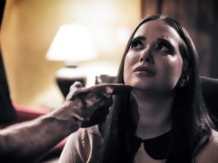 Grosser arsch, Blasen, Braunhaarige, Hundestellung, Handjob, Küssen, Rasiert, Tätowierung