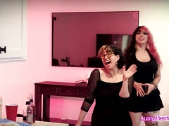 Asian girlfriends finishing party on a knob in fourway