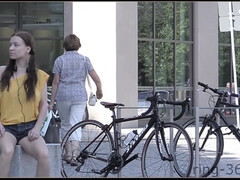 Tussi, Braunhaarige, Vollbusig, Fetisch, Flashen, Natürlichen titten, Im freien, Titten