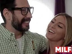 Grote kont, Grote mammen, Blond, Pijpbeurt, Gevangen, Bedriegen, Stel