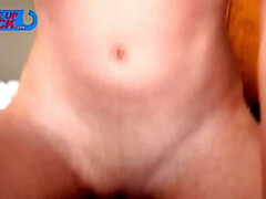 Anal, Chambre à dormir, Brunette brune, Domination, Hôtel, Douche, Maigrichonne, Plan cul à trois