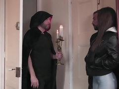 Tussi, Grosse titten, Braunhaarige, Fingern, Hardcore, Natürlichen titten, Muschi, Spanisch