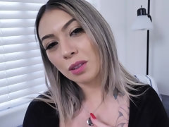 Grosse titten, Blondine, Blasen, Bruder, Hd, Milf, Solo, Titten