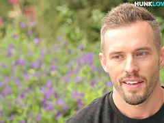 Leie, Schwul, Masturbation, Muskel, Rasiert, Solo, Tätowierung