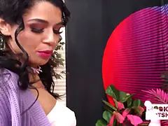 フェラチオ, イマラチオ, 顔射, 開帳, 手コキする, オーガズム, コキ, 濡れ