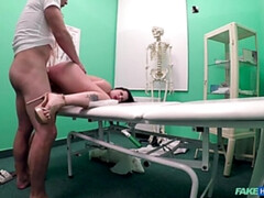 Leie, In den arsch, Arschlecken, Fingern, Handjob, Krankenschwester, Büro, Muschi