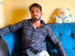 Enthousiasteling, Kont, Grote kont, Pijpbeurt, Indisch, Moeder die ik wil neuken, Kut duiken, Tieten likken