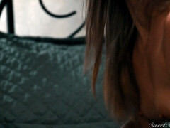 Жопа, Спальня, Блондинки, Измена, Поцелуи, Лизание, Натуральные сиськи, Порка