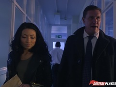 Азиатки, Большие сиськи, Черные, Фетиш, Лизание, На природе, Реалити, Тату